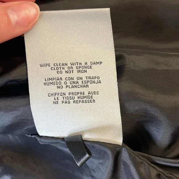 Levi’s Faux Leather Jacket - Picture 5 of 12